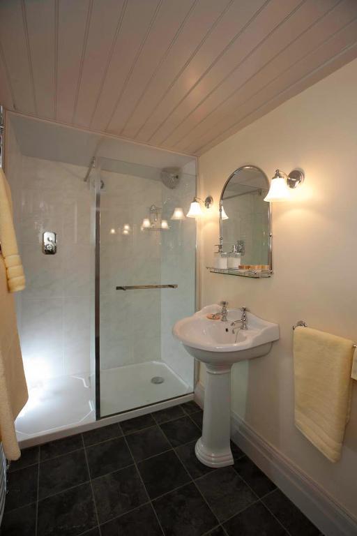 Bed and Breakfast Number 5 Шефтсбери Номер фото